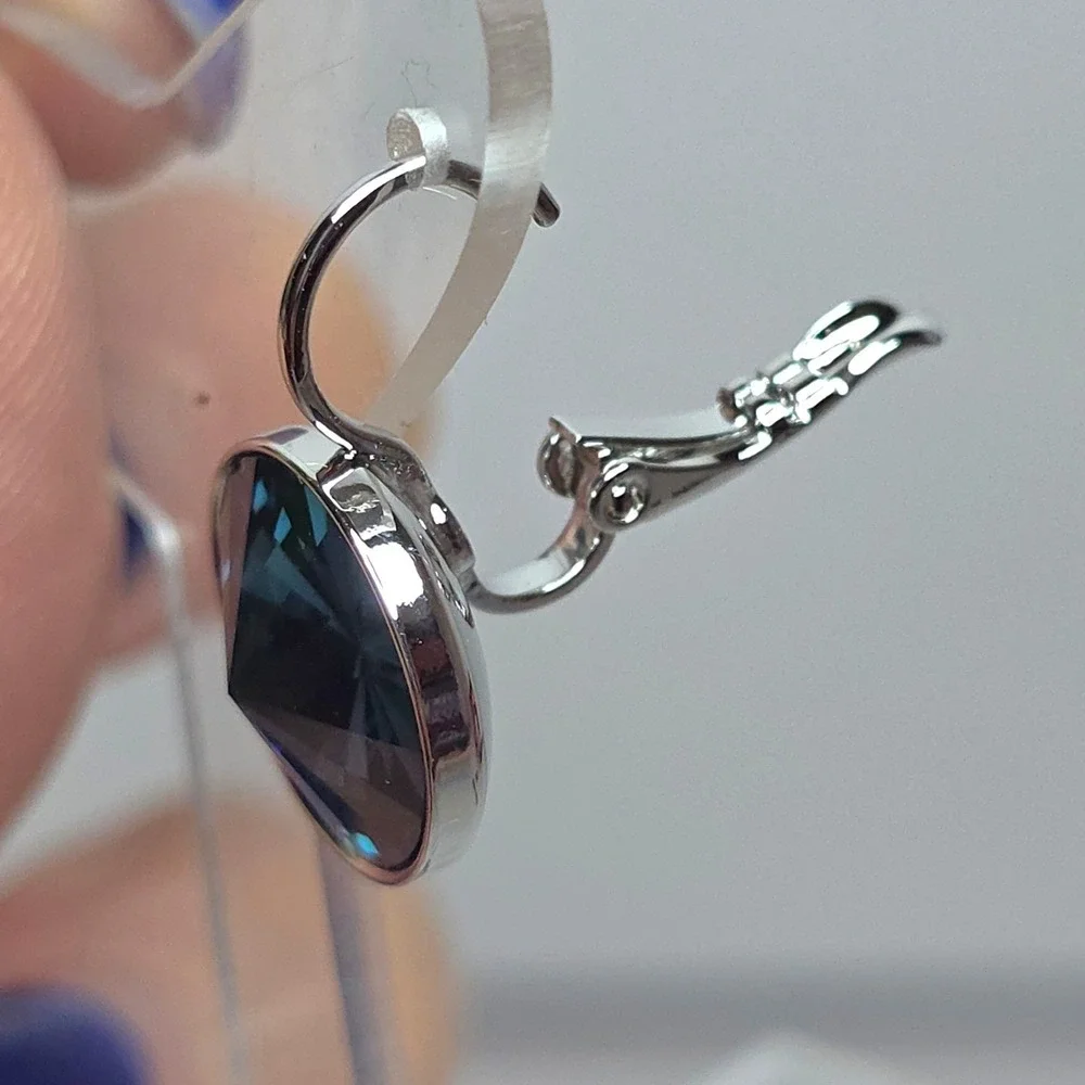 NEW Swarovski Montana BlueRound 13mm Leverback Drop Earrings Platinum Plated #3